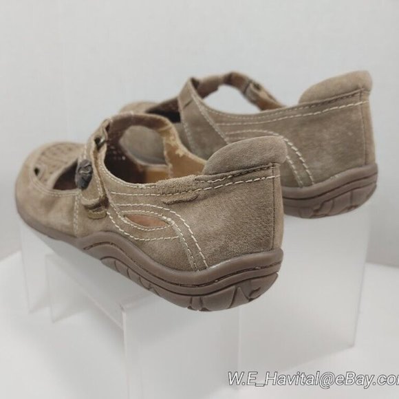 Earth Origins® Swirl Mary Jane Suede Shoe in Soft Sand Women's Size US 7.5 - Picture 5 of 15